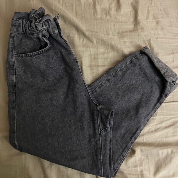 Zara Buttoned Baggy Jeans - Picture 3 of 4